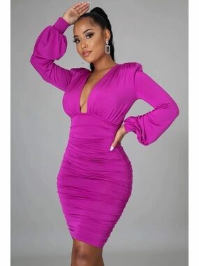 FASHION NOVA Plunge Ruched Long-Sleeve Bodycon Dress in Magenta